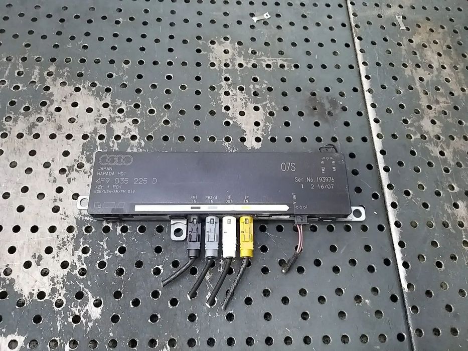 Amplificator antena audi a6 c6 4f 4f9035225d