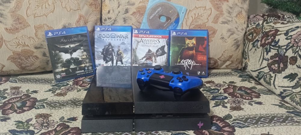 Продам пс 4 в хорошем состоянии