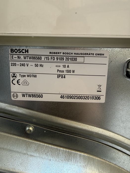 Сушилня с термопомпа Bosch EcoLogixx 7 WTW86560