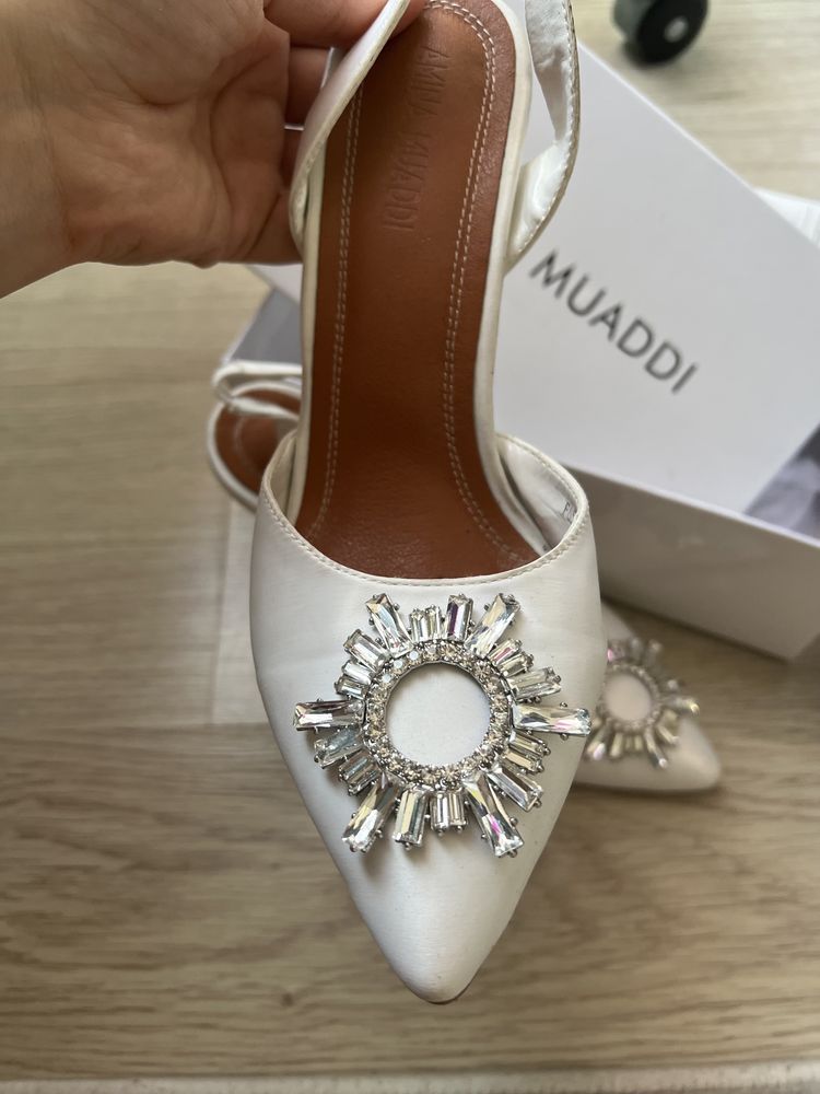 Продам туфли Amina Muaddi