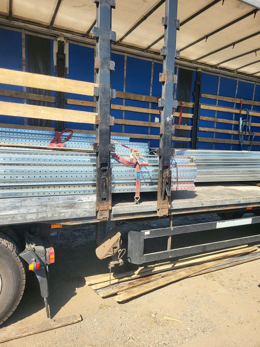 Vând rafturi metalice profesionale LA PREȚURI AVANTAJOASE