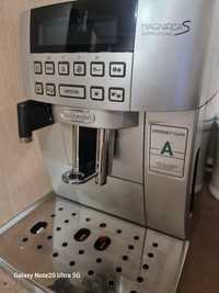 Espressor automat Delonghi