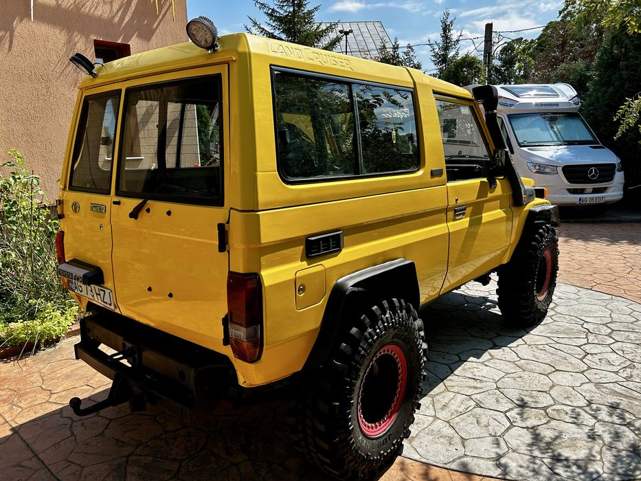 Land Cruiser HZJ 73, 4.2 Turbo diesel, Autoutilitară
