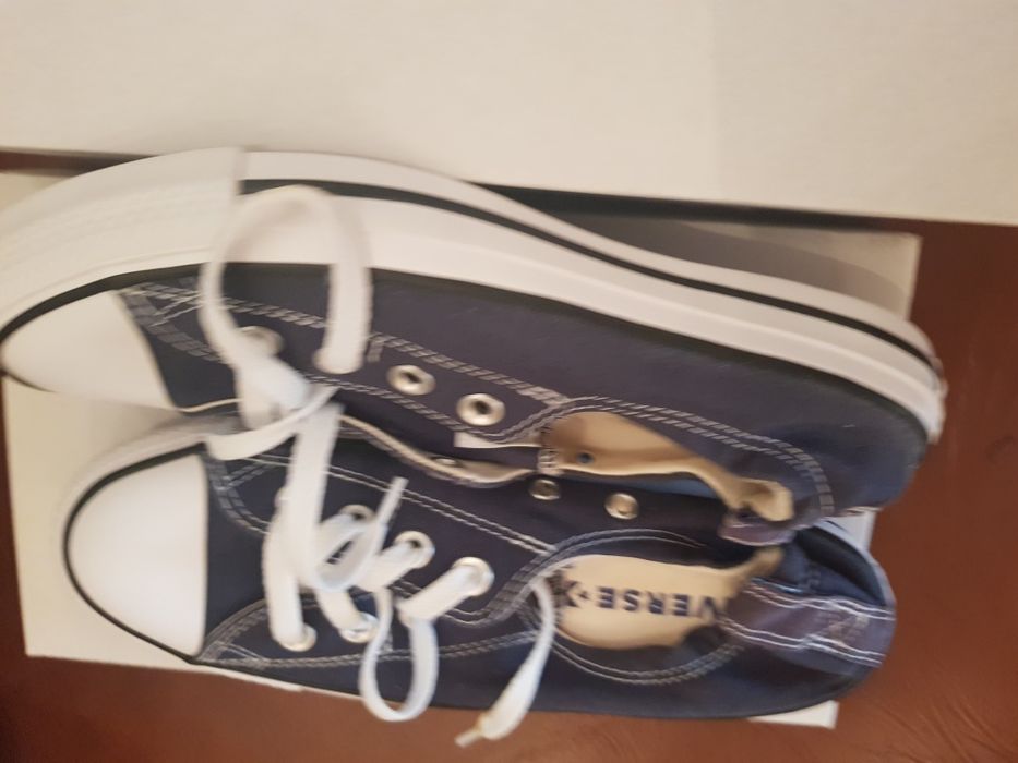 Converse marimea 39