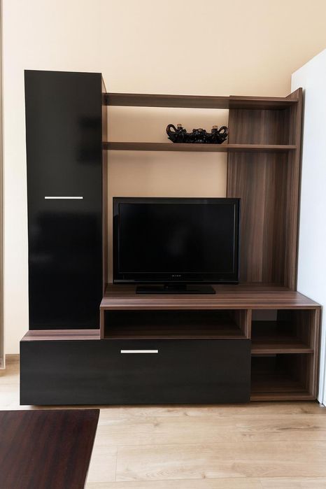 Дава се под наем Двустаен апартамент в Пловдив, Център - 45 кв.м за 357 € - Снимка #3