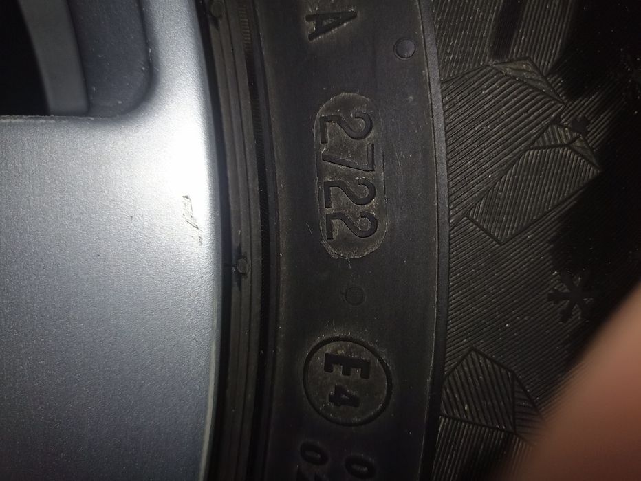 Нови Зимни гуми 195 65 15 с джанти