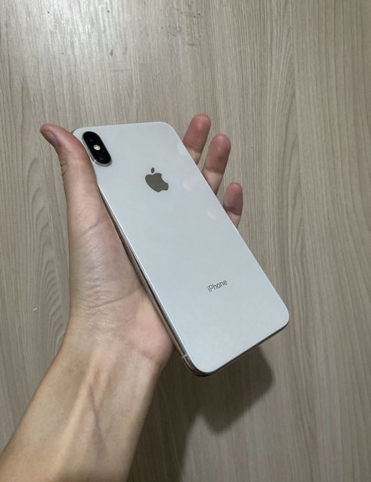 iphone xs max.