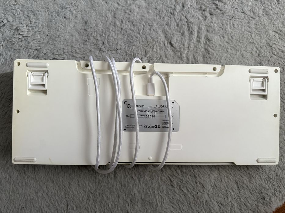 Tastatura AQIRYS TKl