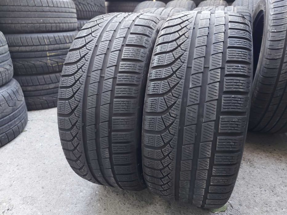 1xAnvelopa second iarnă 235 35 R19 Pirelli 2021