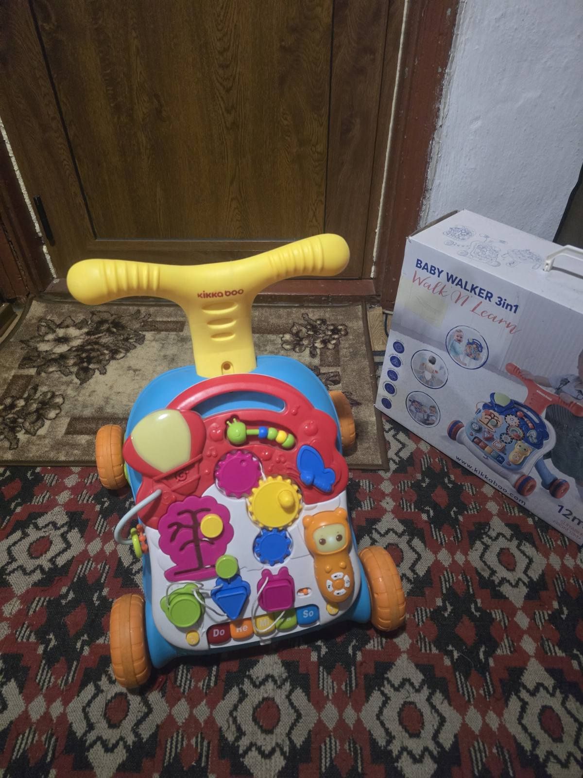 Проходилка Kikkaboo