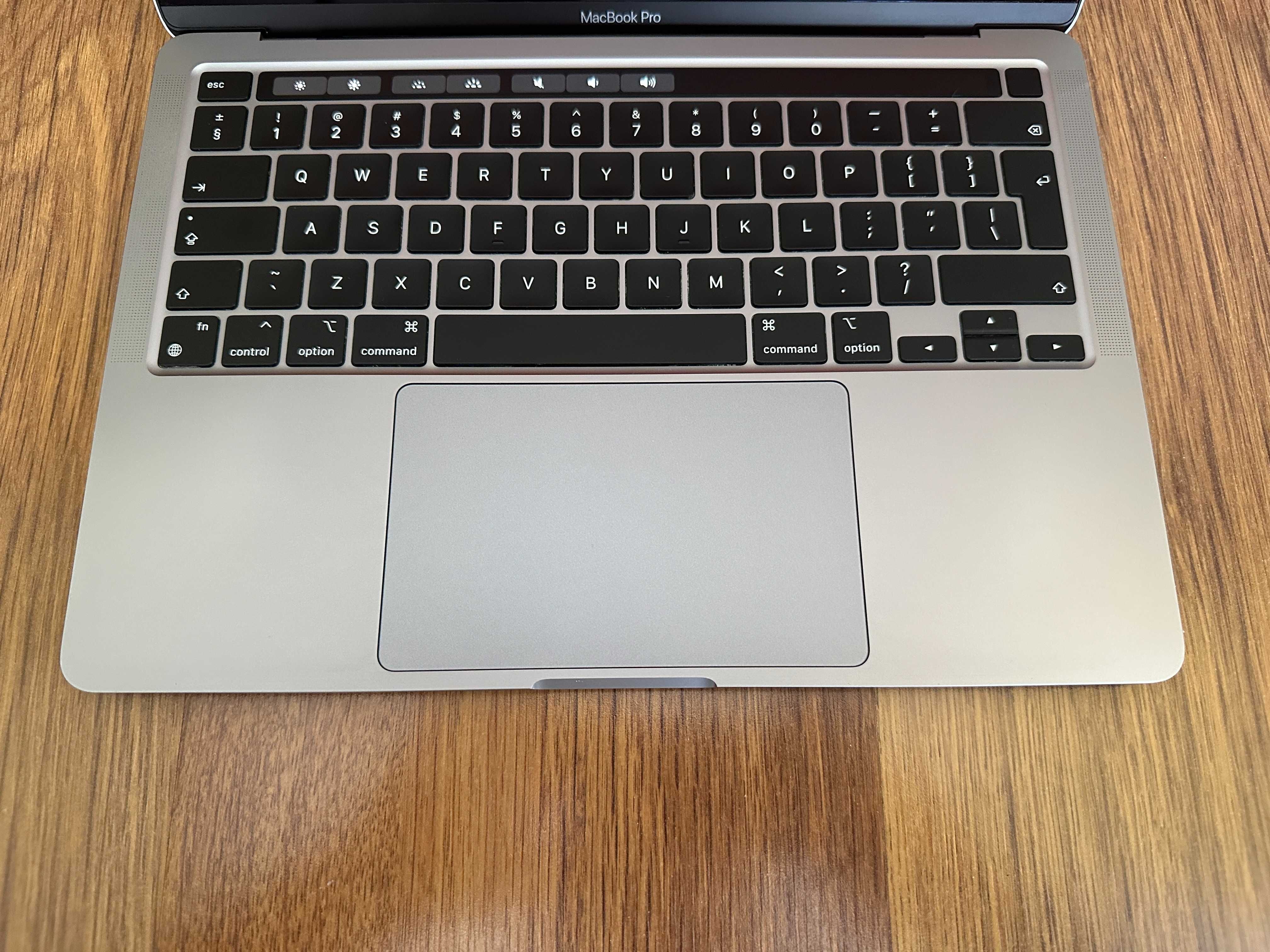 13.3' Apple MacBook Pro M1 2020 Space Grey 8GB RAM/256GB SSD/Бат 14ч.