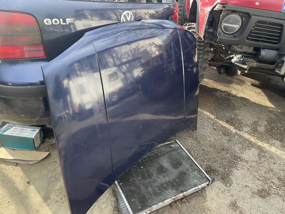 Части от Голф 4