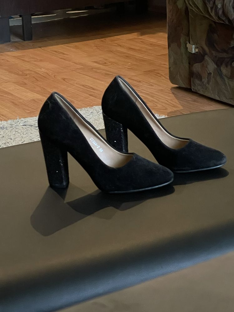 Pantofi de dama