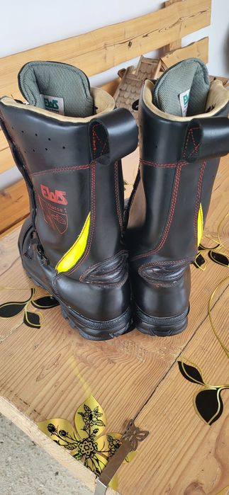 Cizme piele bocanci protectie pompieri germania ews awg svsu isu