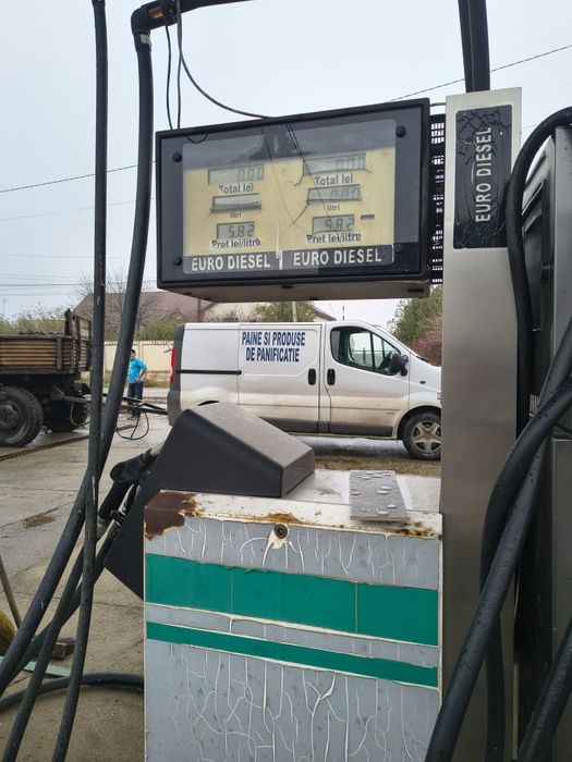 Pompe de combustibil