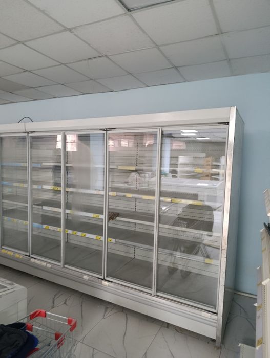 Холодильная витрина на выносном холоде