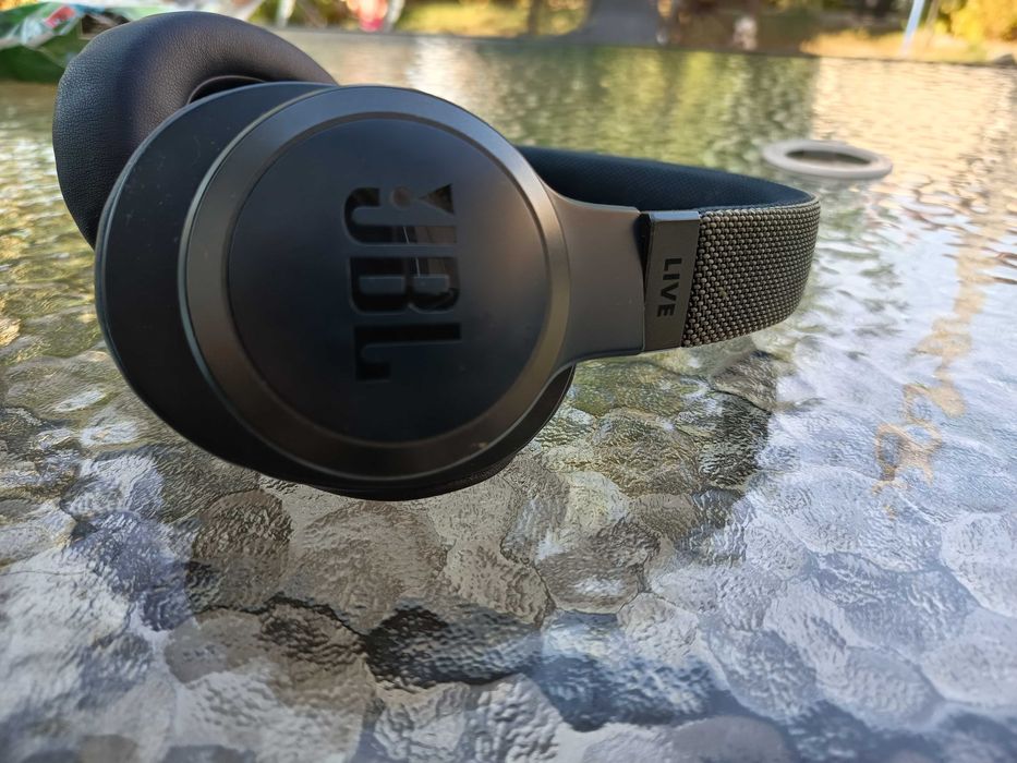 Casti Wireless Bluetooth Over Ear JBL Live 650 BTNC Blue