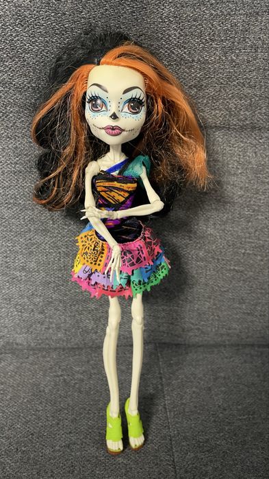 Papusa Monster High Skelita