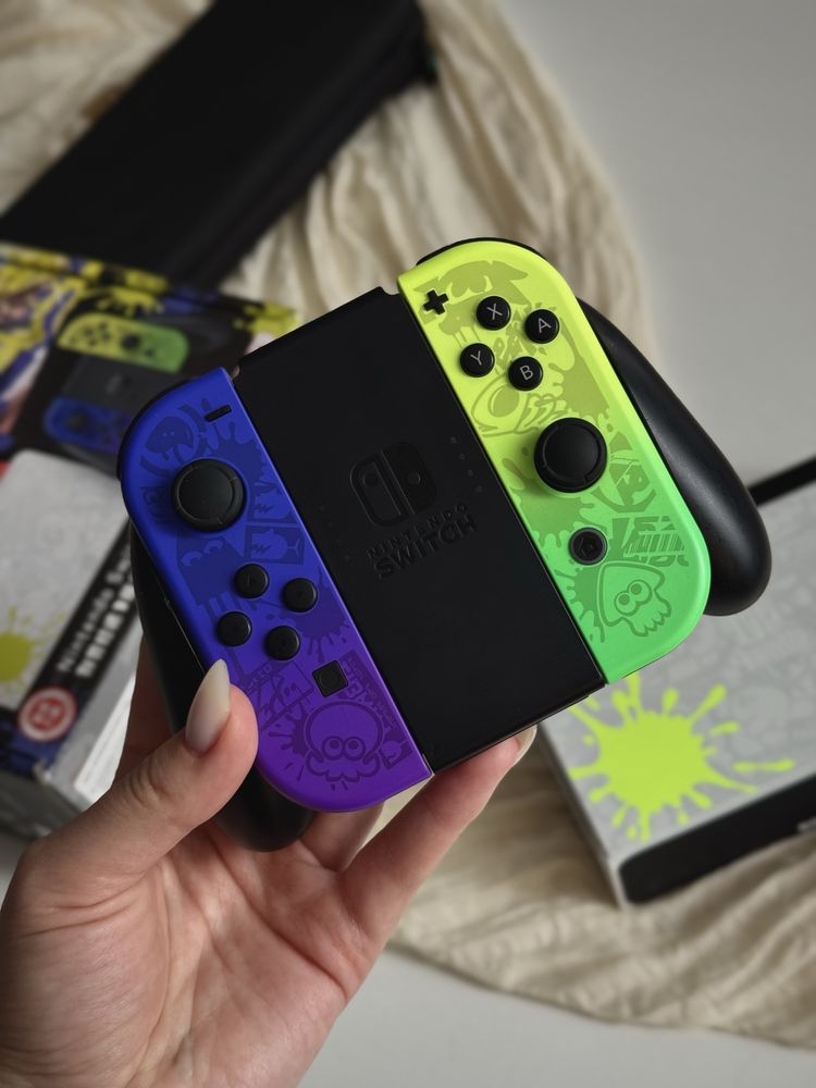 Nintendo Switch OLED Splatoon Edition Взломанный (Прошитый)