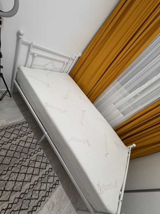 Cadru pat metal+saltea pentru o persoana