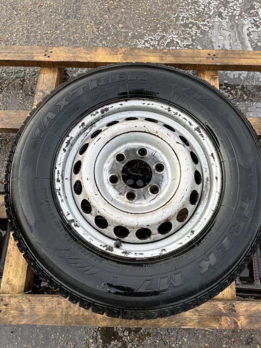 Rezerva Mercedes Sprinter 235 65 16 c cu anvelopa de iarna