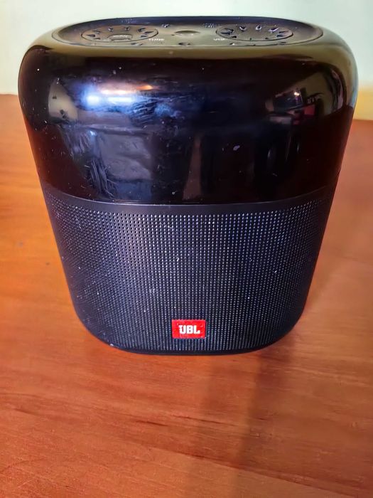 JBL портативна колонка