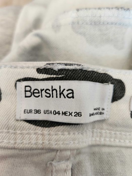 Дънки Bershka 36