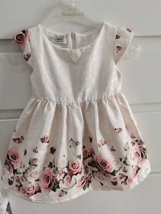 Бебешки официални рокли 74 80 см.