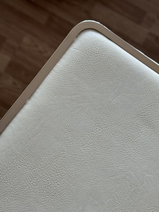 Бежова дамска чанта/клъч