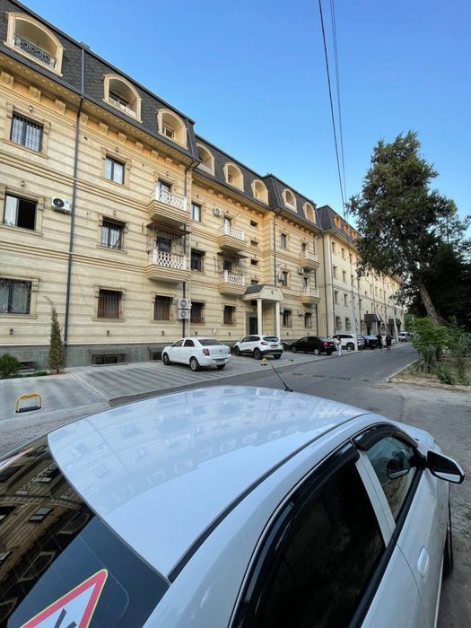 БУЗ-2 -Эко базар  Новостройка  ориентир Пойтахт Автосалон