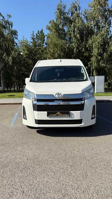 С ВОДИТЕЛЕМ! Аренда авто Прокат Toyota Hiace Хайс минивэн автобус