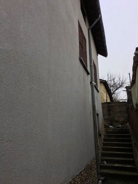 Продавам или заменям за апартамент в Силистра къща в Айдемир Татарица