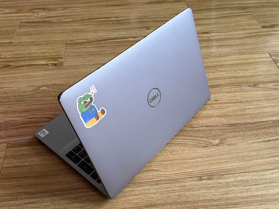 15.6 Dell Latitude 5510`Core i5-10310U/16GB RAM/512GB SSD/FHD IPS