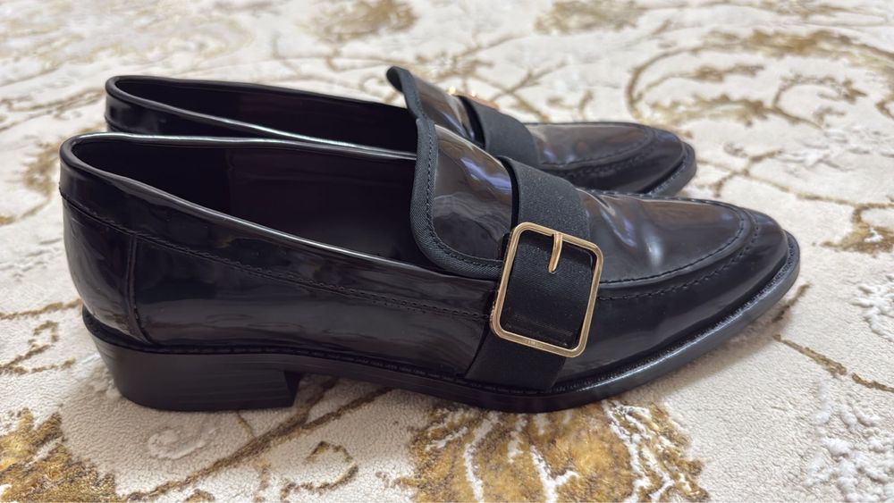 Zara 36 размер срочно новый