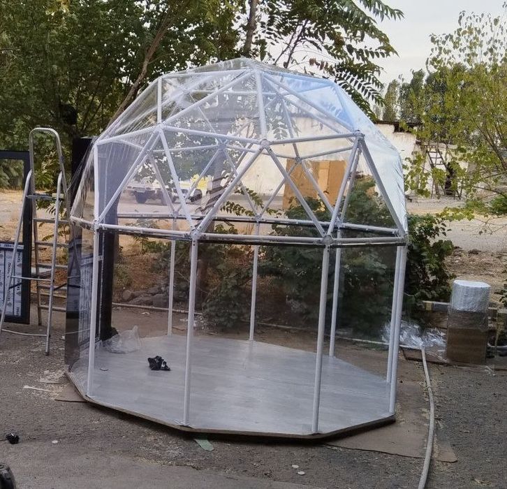 Kapsula. Besedka. Gombaz.