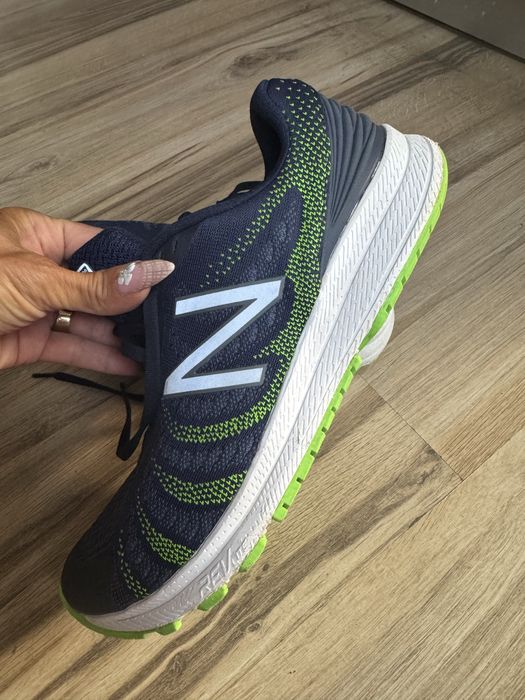Оригинални тъмно сини маратонки New Balance FuelCore Rush v3 ! 45 н