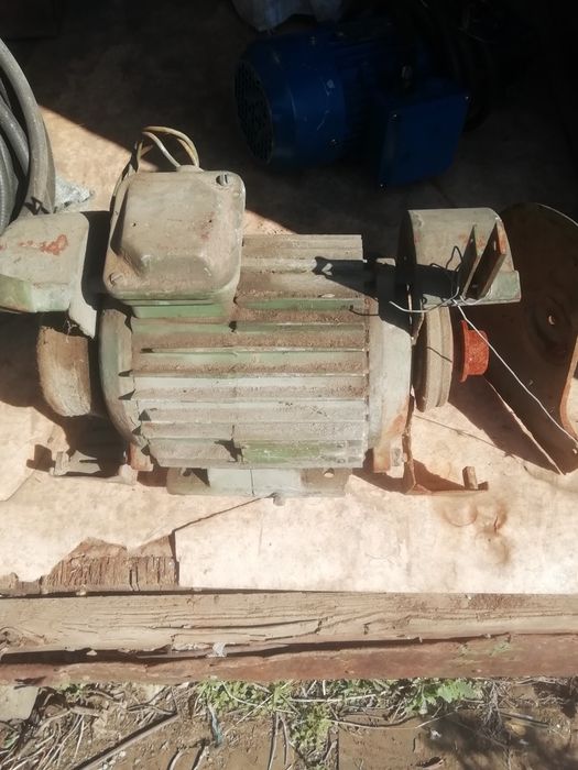 Продам точильный станок.