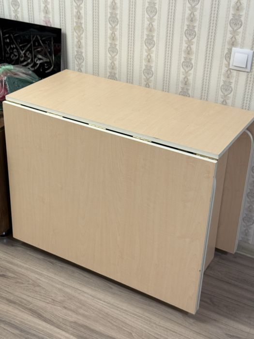 Продам стол-книжку