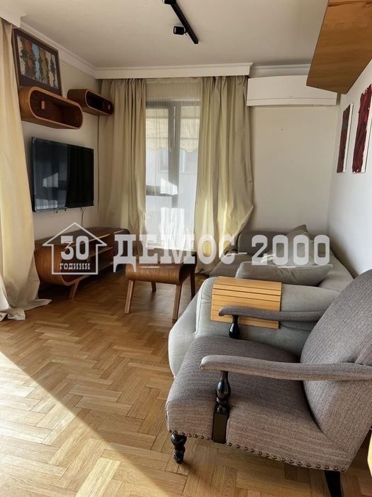 Напълно завършен апартамент в кв.Бриз с ПАРКОМЯСТО