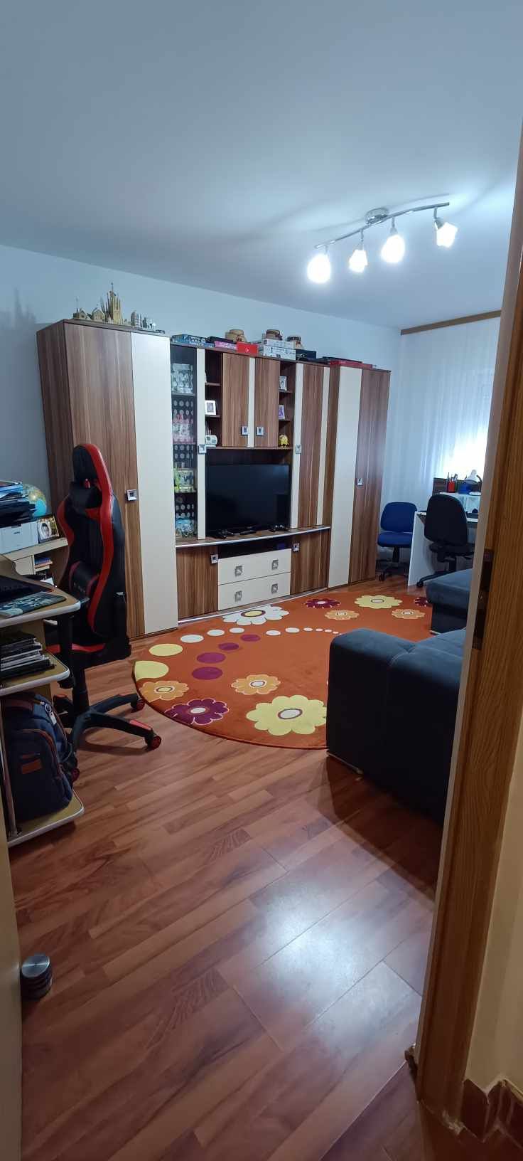 Apartament 2 camere decomandat, gura leului