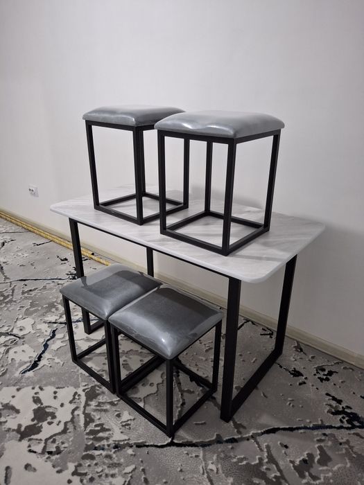 Stol stul oshxona uchun tayyori bor