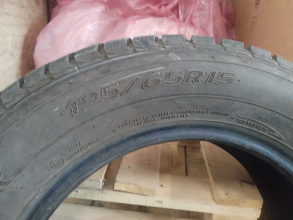 Зимни гуми 195/65/15 KINGSTAR SW40 RADIAL