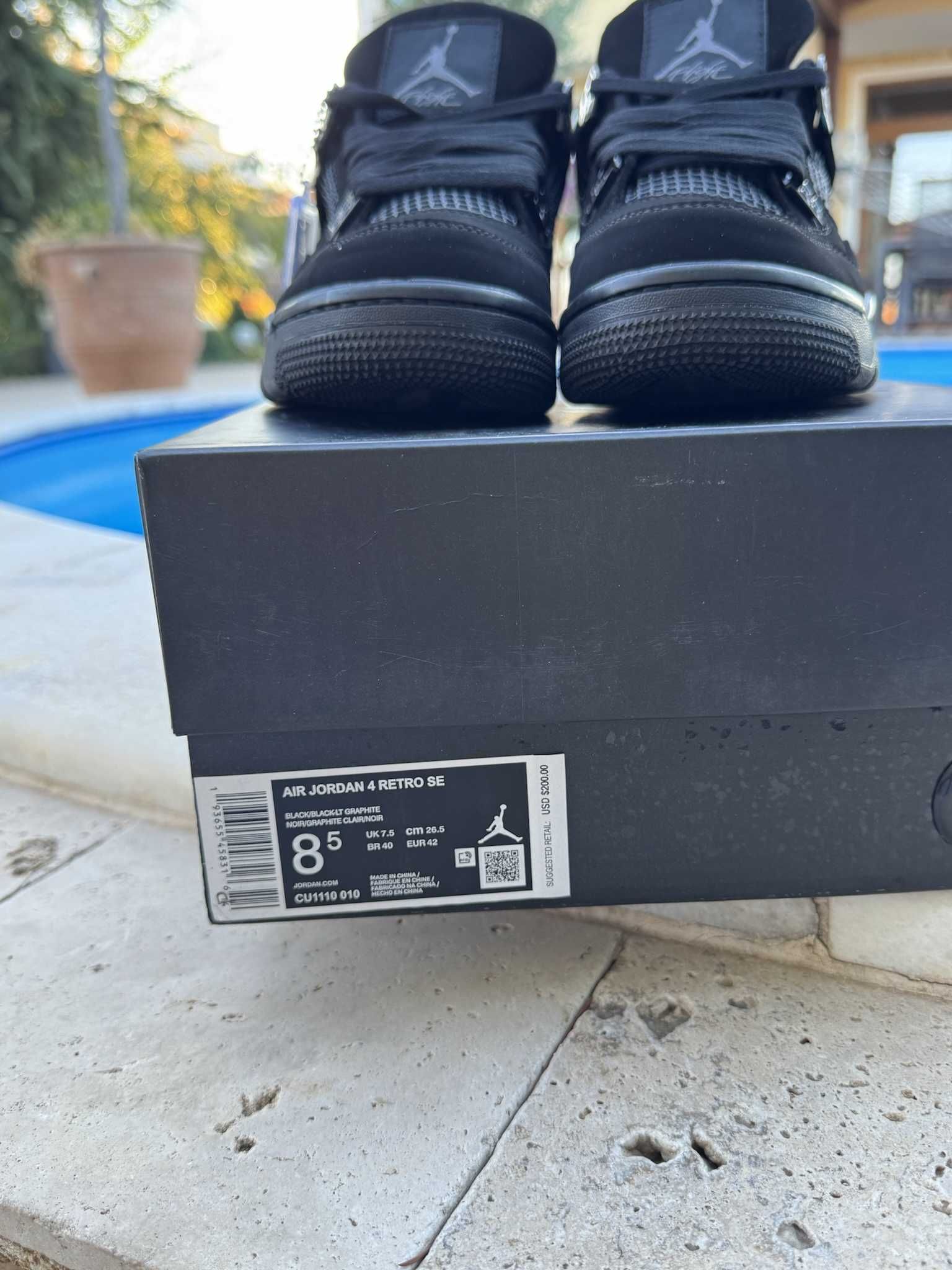 Jordan 4 Retro "Black Cat" Размер 42 + 44 EUR Мъжки Кецове + Кутия
