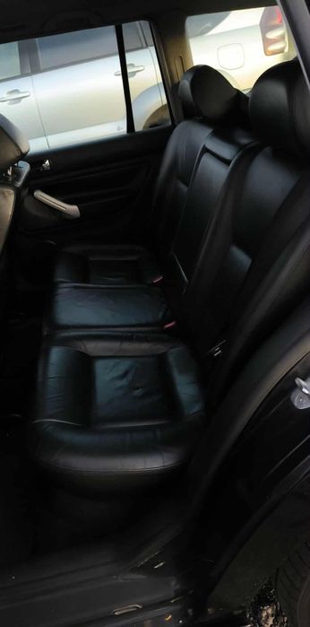 Кожен салон за голф 4