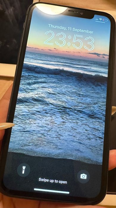 Използван iphone 11 64GB