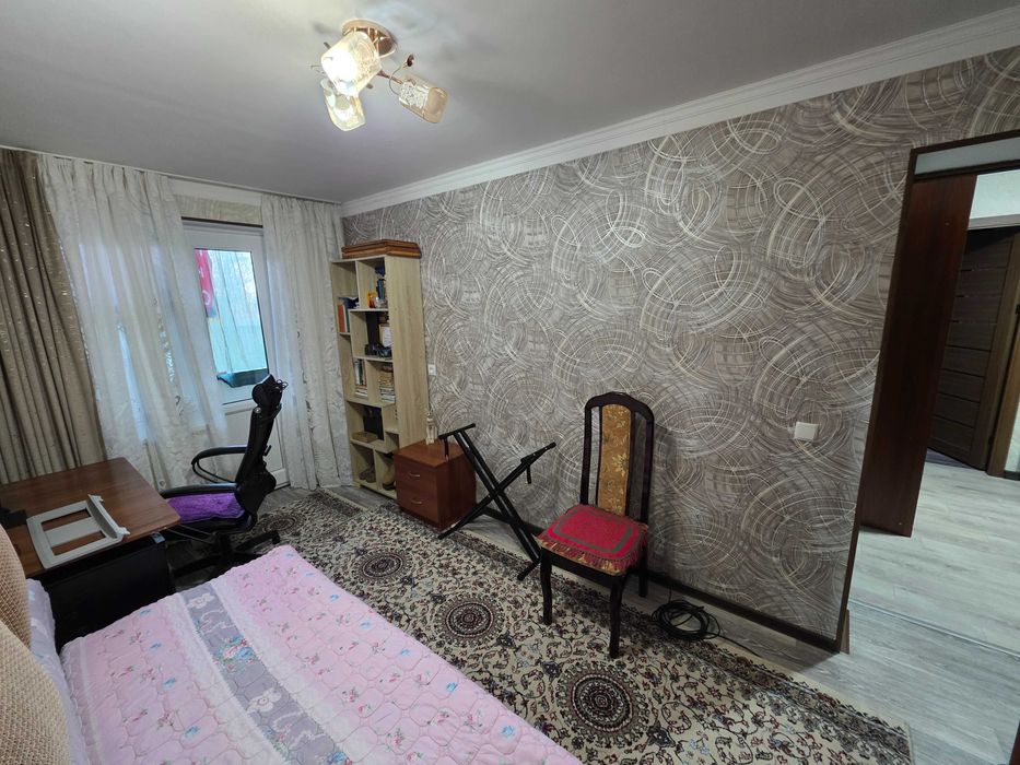 Продается 4-комнатная квартира с ремонтом и мебелью в Ак-Каваке