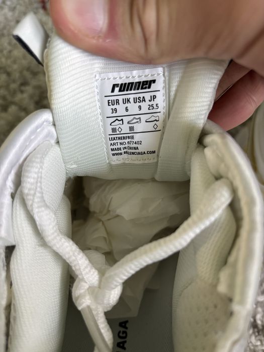 Balenciaga Runner Grafiti size 39