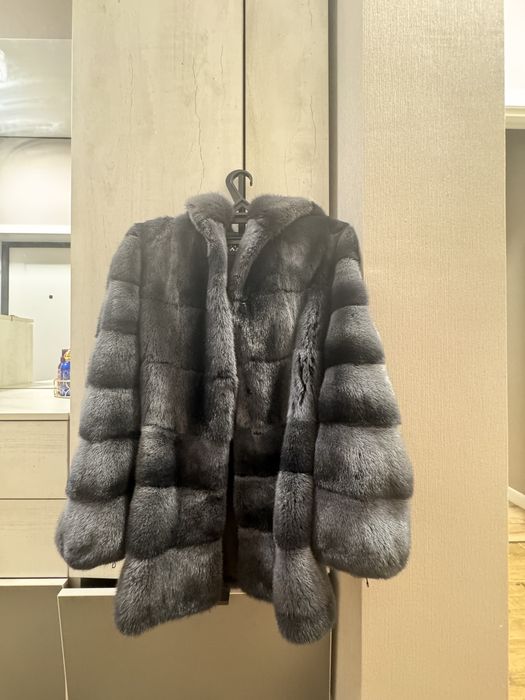 Продам норковую шубу