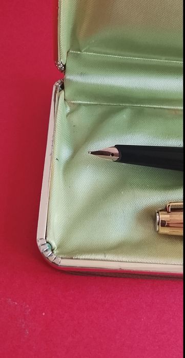 Vând stilou vintage Lalex LAM. ORO