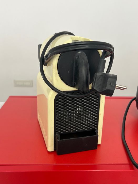 NESPRESSO what else кофемашина эспрессо аппарат капсульный De Longhi